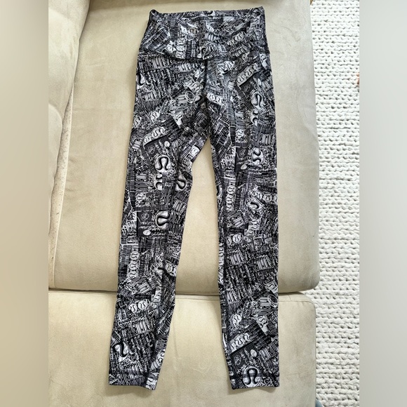25.5” Lululemon Wunder Train HighRise Tight Tear It Up Alpine White Black Size 6 - Picture 6 of 16
